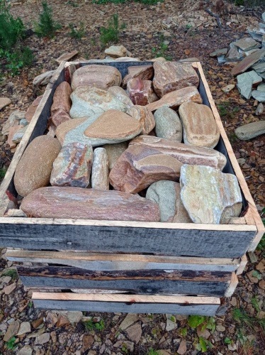 Златолит жёлтый, жёлто-зелёный глыбки и валуны для ланшафтного дизайна купить в Чернушке