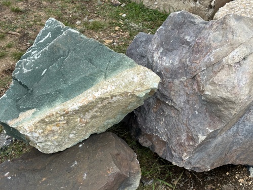 Камни для ландшафтного дизайна зелёные 10-60 килограмм купить в Чернушке