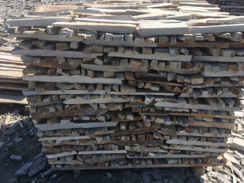 Горбушка златолит золотистый для облицовки купить в Чернушке