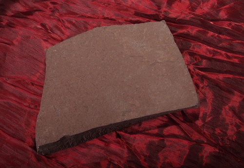 Плитняк лемезит бордовый для цоколя 1,5-2 см купить в Чернушке