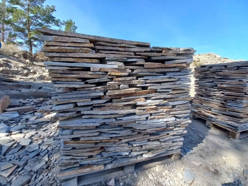 Плитняк златолит серебристый для фасада купить в Чернушке