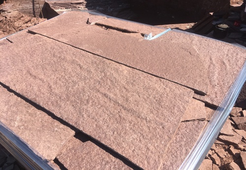 Плитняк лемезит бордовый для облицовки цоколя 20-25 мм  купить в Чернушке