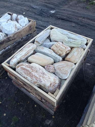 Златолит жёлтый, жёлто-зелёный глыбки и валуны для ланшафтного дизайна купить в Чернушке