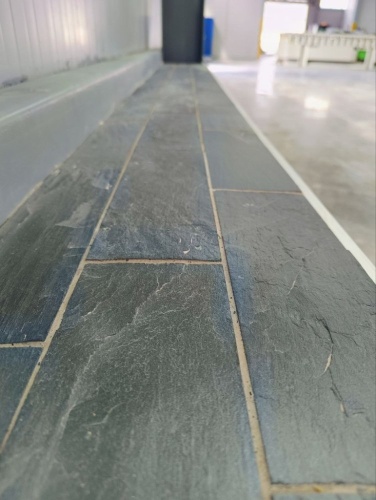 Плитка чёрная из натурального камня фасадная 30 см * 5 см, толщина 7 мм -30 мм купить в Чернушке