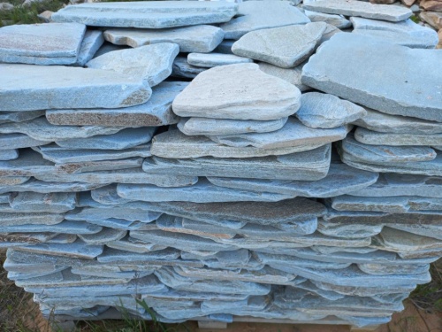 Плитняк златолит зелёный галтованный для цоколя купить в Чернушке